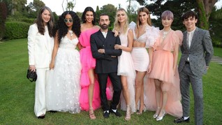 Kolaborasi Couture Giambattista Valli dengan Ritel Siap Pakai
