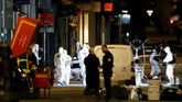 Kepolisian pun langsung memburu pelaku pengeboman itu sehari setelah insiden terjadi. (Reuters/Emmanuel Foudrot)