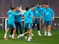 FOTO: Canda Tawa Barcelona Jelang Final Copa del Rey