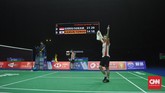 Kevin/Marcus menyudahi laga dengan kemenangan 21-14 dan 21-18 sekaligus membuat Indonesia memimpin 1-0. (CNN Indonesia/Putra Permata Tegar)