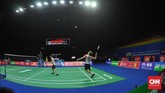 Kevin/Marcus mampu menunjukkan level permainan terbaik dan berhasil menekan Kamura/Sonoda nyaris di sepanjang laga. (CNN Indonesia/Putra Permata Tegar)