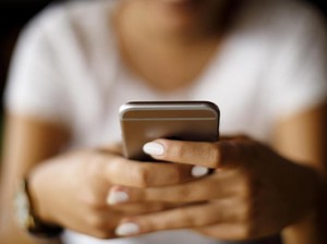 10 Tanda HP Disadap dan Dipantau: Kenali Cara Menanganinya