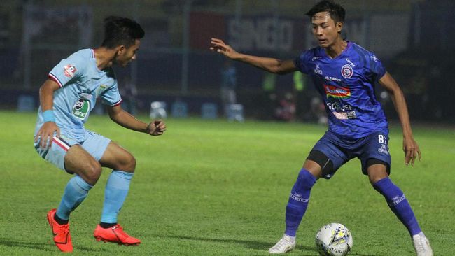 Liga 1 IPO: Arema-Persija Menyusul, Persib Belum Tertarik