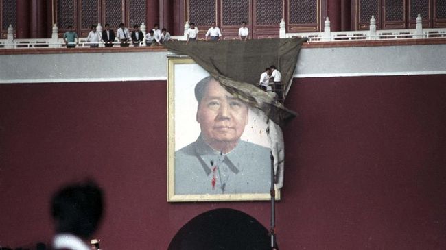 Media China Ibaratkan Kasus Tiananmen sebagai Vaksinasi