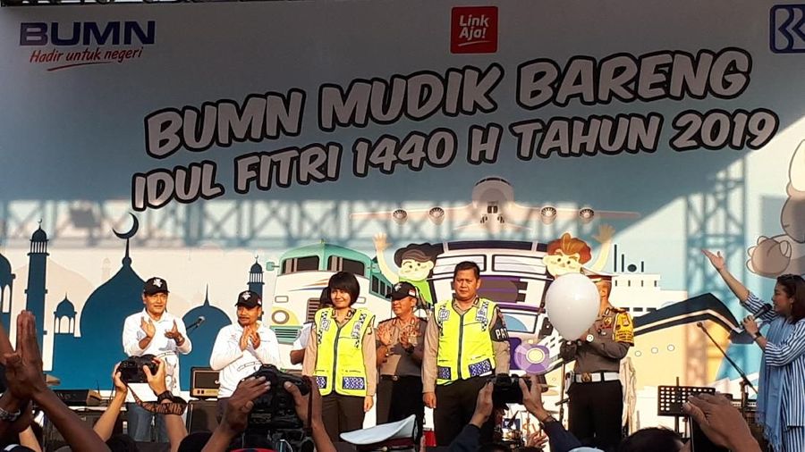 PT Bank Rakyat Indonesia Tbk (BBRI) mengajak 15 ribu nasabahnya mudik lebaran ke kampung halaman.