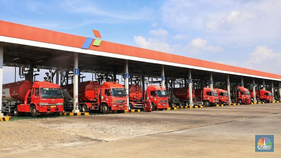 PT. Pertamina melepas mobil storage di Terminal Bahan Bakar Minya (TBBM) Jakarta Group, Plumpang, Jakarta Utara, Selasa (28/5/2019). (CNBC Indonesia/Andrean Kristianto)