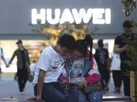 China Pantau Ketat Aktivitas Warga di Internet, Wajib Punya ID Khusus