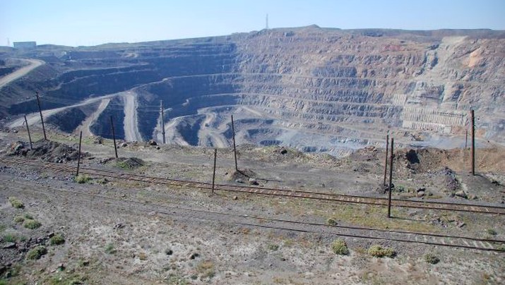 Tambang Tanah Jarang (Rare Earth) di China. (Foto: CNBC)