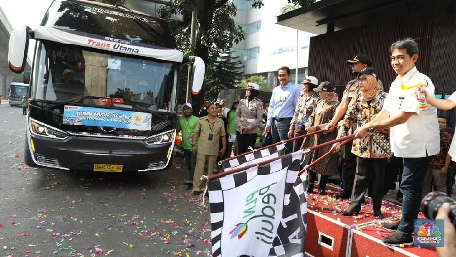 PLN berangkatkan 7000 pemudik tahun ini