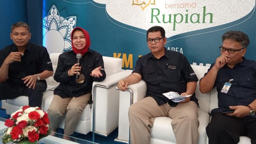 Sebanyak Rp 160 triliun uang tunai beredar di tengah masyarakat selama Bulan Ramadan.