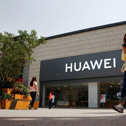 Huawei Bakal PHK Ratusan Orang Karyawan di AS, Ada Apa?