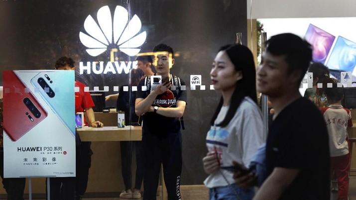 Daftar HP Huawei yang Dapat HarmonyOS pengganti Android