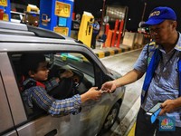 Sebentar Lagi! Masuk Tol Ini Tak Perlu Lagi Buka Kaca Mobil