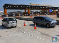 Penampakan Rekayasa Contra Flow & One Way di Tol Cikampek