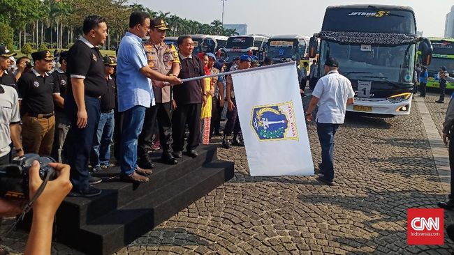 Mudik Gratis ala Anies, Harga Sewa Bus Rata-rata Rp19,3 Juta