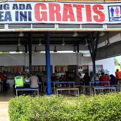 Jokowi Kesal Soal Rest Area, Basuki: Harus Ada KFC-Starbucks!