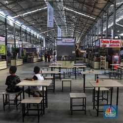 Pengguna Tol Nyungsep Sampai 50%, Omzet Rest Area Ambyar