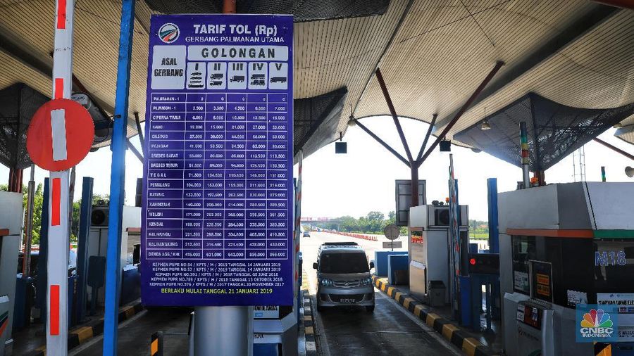 Perjalanan dari Palimanan-Brebes Barat memakan waktu kurang lebih 2 jam 15 menit dengan kecepatan 80-100 km/jam