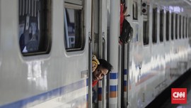 KA Galunggung Rute Bandung-Tasikmalaya Anjlok Keluar Rel