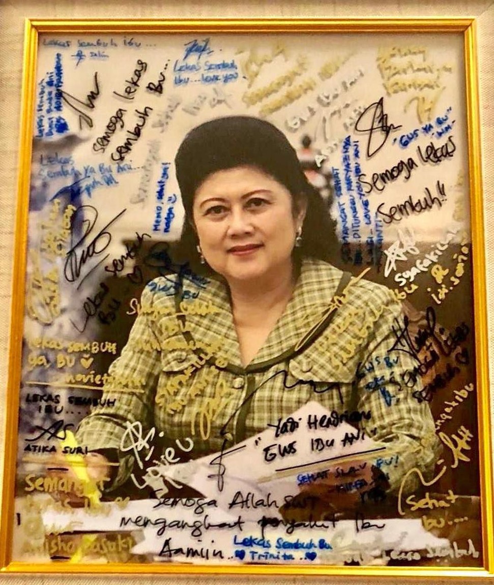 Momen Haru Kesetiaan Keluarga SBY Ikut Jaga Ani Yudhoyono