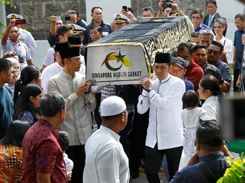 Jenazah Ani Yudhoyono Tiba di Halim, Disambut Upacara Militer