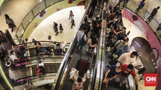 Para 'Pemburu' Mal Ibu Kota Saat Jakarta Lengang