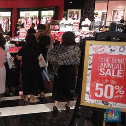 Midnight Sale Bikin Pengunjung Mal Naik Sampai 25%