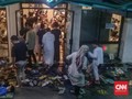 Tangis Iktikaf Berharap Berkah Ramadan di Masjid Pondok Indah