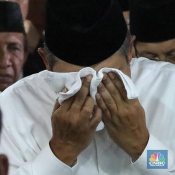 Duka di Pendopo Cikeas, Ketika Tangis SBY Tak Terbendung