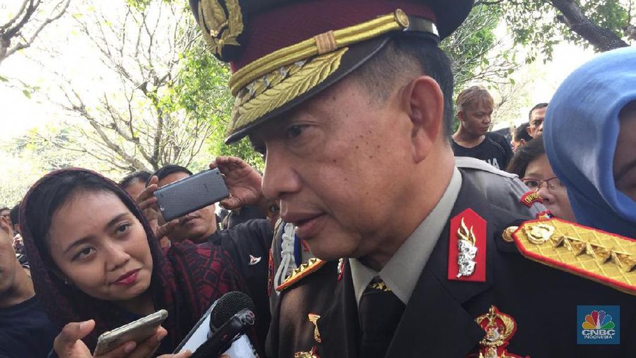 Sejak Februari lalu, Ani Yudhoyono menjalani perawatan medis di National University Hospital (NUH) berjuang melawan kanker darah.