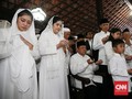 Tangis Para Pria Yudhoyono Pecah saat Lepas Kepergian Ani