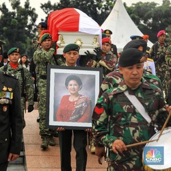 Buwas: Ada Ani Yudhoyono Di Balik Kesuksesan SBY