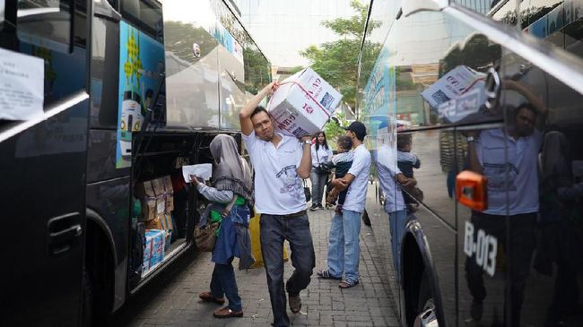 Antam Berangkatkan 2.000 Pemudik dengan Bus dan Kapal Ferry