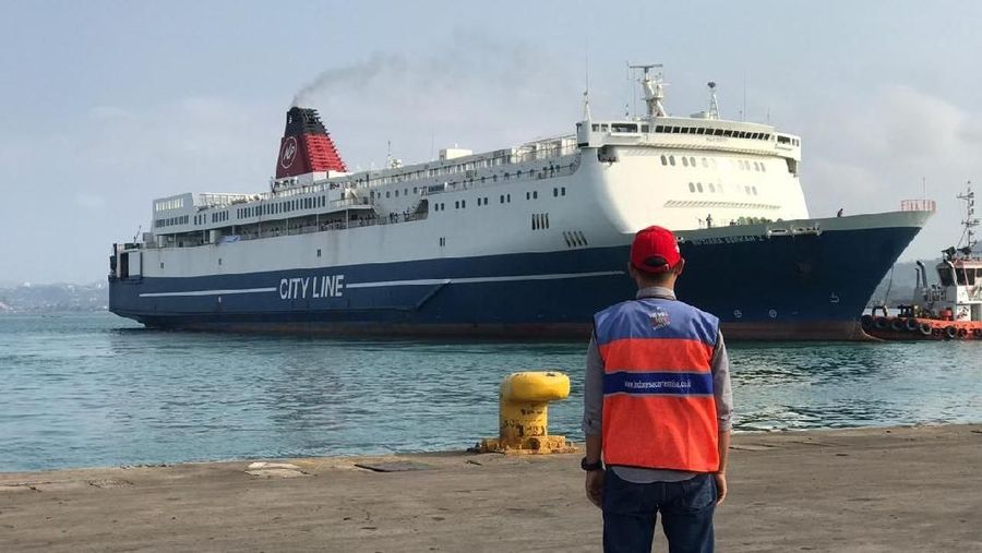 PT Indonesia Kendaraan Terminal Tbk (IPCC) akan membagikan dividen senilai Rp 102,11 miliar.