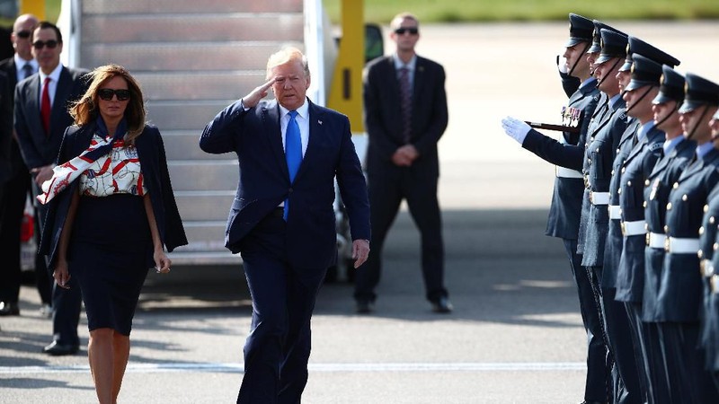 Presiden Amerika Serikat (AS) Donald Trump tiba di Inggris untuk melakukan kunjungan kenegaraan.