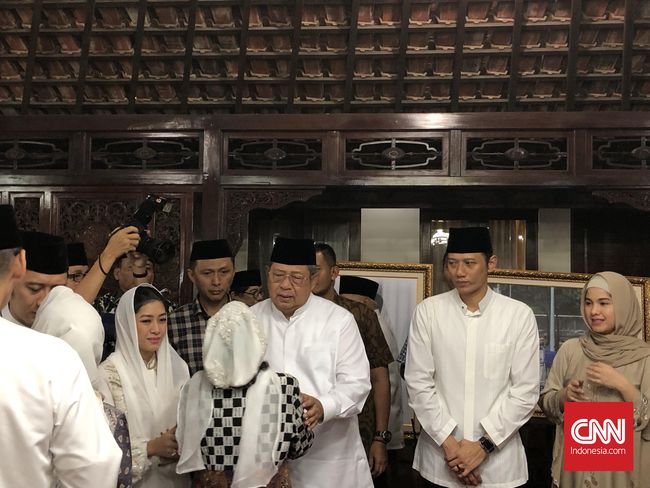 Tahlilan Ani Yudhoyono, Suasana Duka Masih Selimuti Cikeas