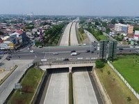 Pidato Jokowi Buat Harga Saham Emiten Karya & Properti Loncat