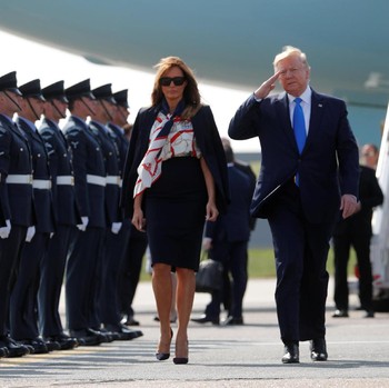 Tiba di Inggris, Trump Akan Makan Bersama Ratu Elizabeth