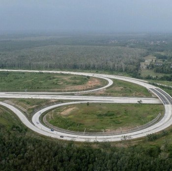 Penampakan Tol Trans Sumatera Lancar Jaya Saat Mudik