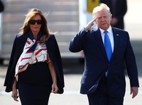 Tega! Donald Trump Belum Beli Kado Natal Buat Melania?
