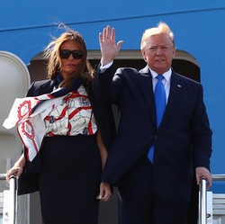 Trump Ancam Jatuhkan Sanksi Baru bagi Iran Hari Senin
