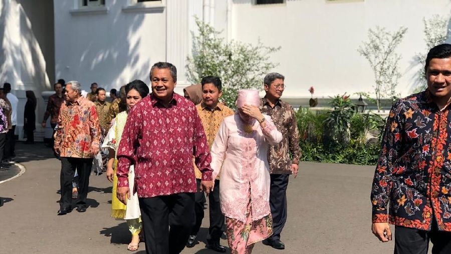 Berbagai kalangan masyarakat hadir dalam open house Jokowi di Istana Negara, Rabu (5/6/2019).