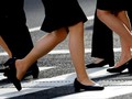 VIDEO: Perempuan di Jepang Boikot Sepatu Hak Tinggi