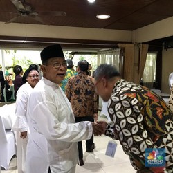 Open House, Menteri Darmin Sajikan Mie Kangkung & Toge Goreng
