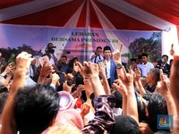 Intip Tamu Open House Jokowi: Warga Biasa sampai Dubes & AHY