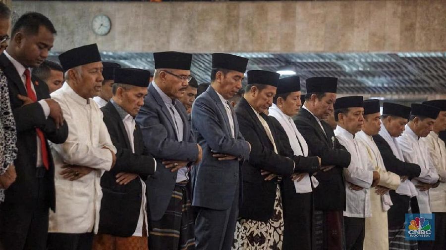 Berbagai kalangan masyarakat hadir dalam open house Jokowi di Istana Negara, Rabu (5/6/2019).