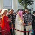 Menteri, Pejabat Negara & Dubes Antre di Open House Jokowi