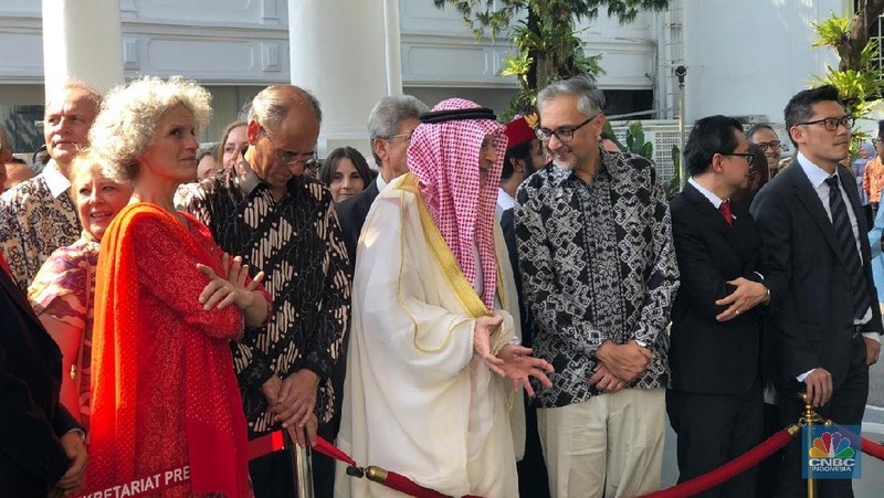 Berbagai kalangan masyarakat hadir dalam open house Jokowi di Istana Negara, Rabu (5/6/2019).