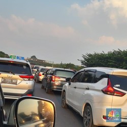 Menhub Sebut Pergeseran Waktu Mudik Jadi Penyebab Kemacetan