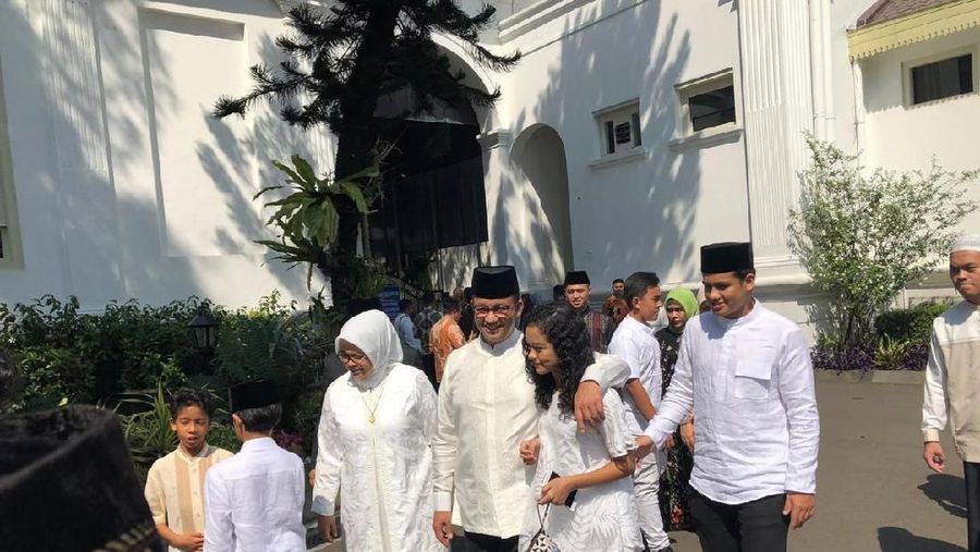 Berbagai kalangan masyarakat hadir dalam open house Jokowi di Istana Negara, Rabu (5/6/2019).